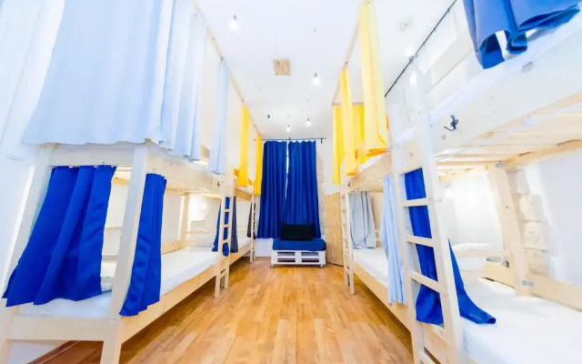 Cloud 9 House