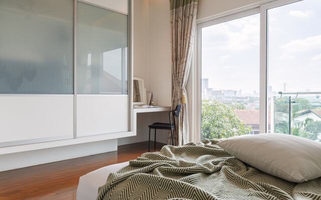 25000sqft Grand Luxe Villa PJ 13BR 42Pax