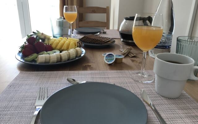 Omega Comfy Apartments