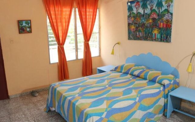 Hotel Tropix