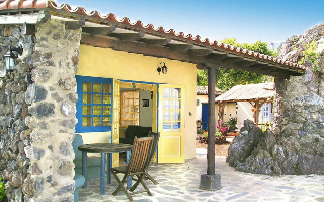 Finca in El Tanque with a washing machine
