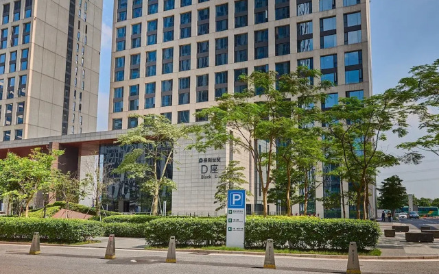 Guangzhou HeeFun Apartment - Poly World Trading Center