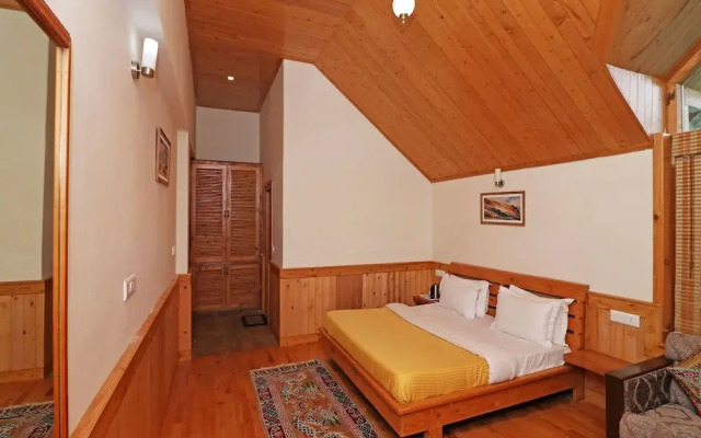 OYO 13875 Home Luxury 3BHK Hill View