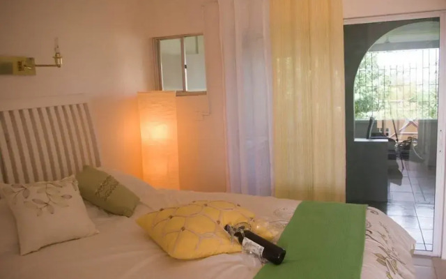 Wave Crest Suites