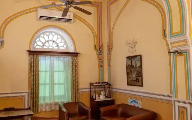 Hotel Narayan Niwas Palace