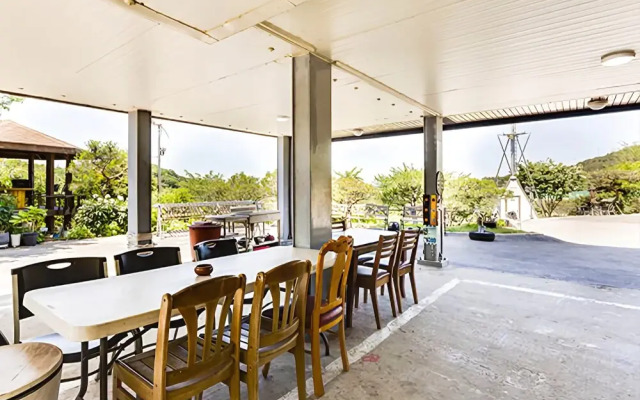 Daebudo Blue Sunset Pension