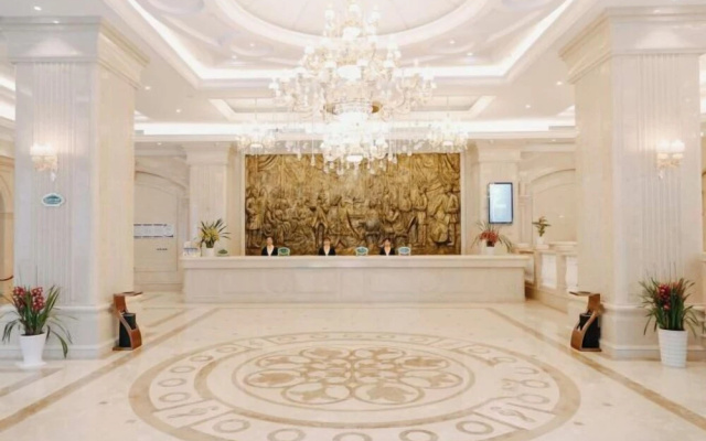 Vienna International Hotel (Ningbo South Business District Universal City) – Lobby – Ningbo
