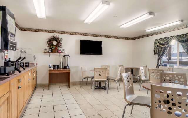 Americas Best Value Inn Green River