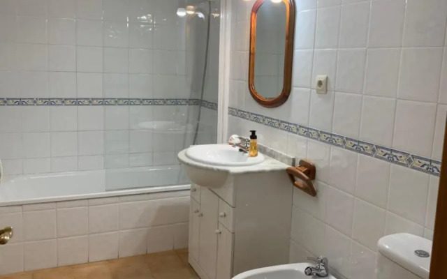 B25 - La Granja, Bajo con jardín - Villmor