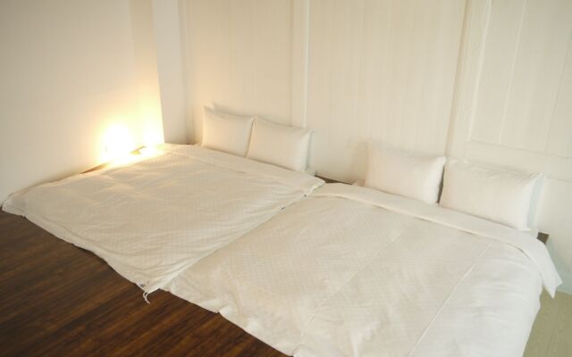 Stay Nice Home