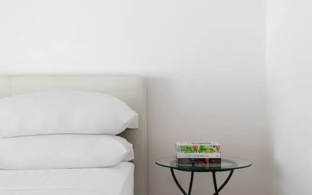 West Heath Road by Onefinestay