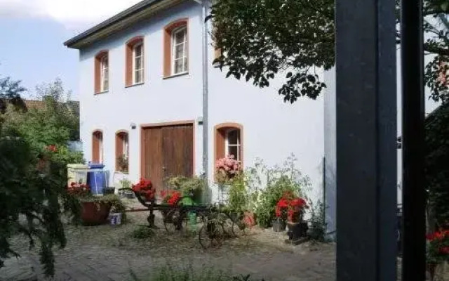 Ferienwohnungen und Zimmer im Alte
