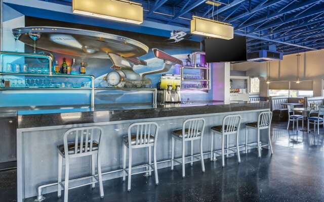 Best Western Space Age Lodge