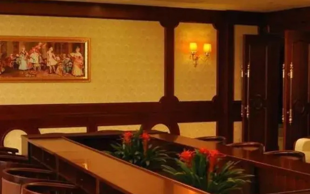Vienna Hotel Shanghai Fengxian South Bridge Jinhai Road