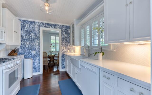 Maison Papillon Vacation Home