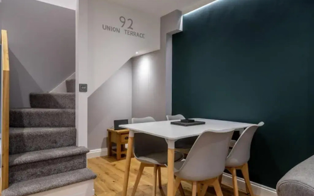 92 Union Terrace