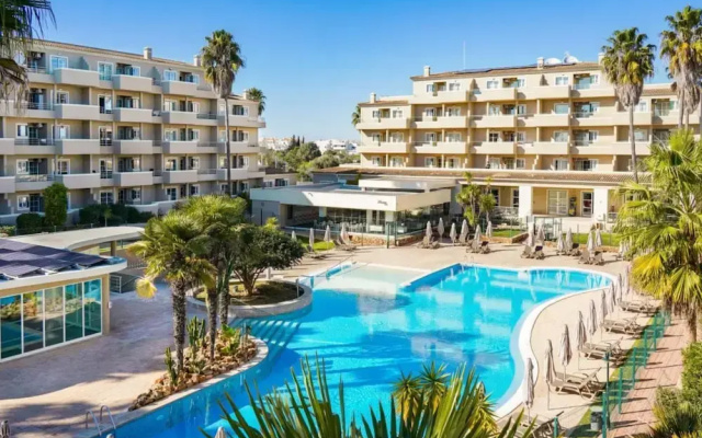 Vplaza Private Garage Balcony Pool View Flat
