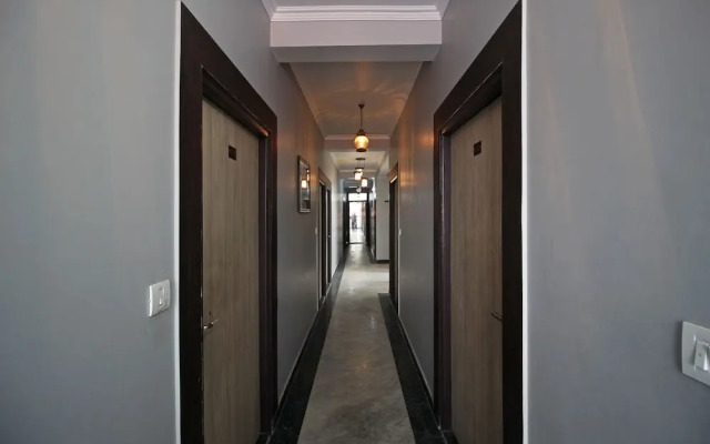 OYO 9231 Hotel Jinesh