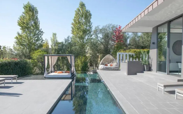 Luxurious Golf Villa La Vinya 5