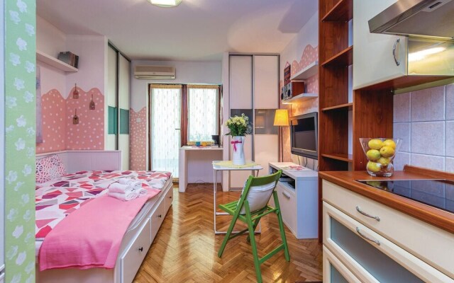 Nice Apartment in Crikvenica With Wifi