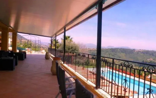 Villa Isabella
