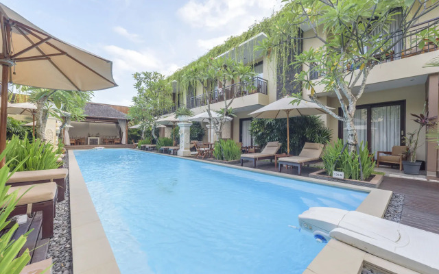 d'Penjor Seminyak Hotel