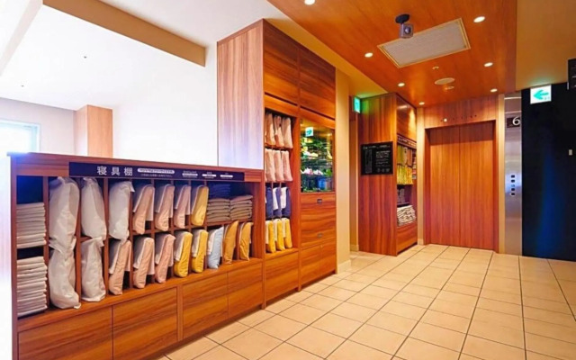 Super Hotel Tozai line Ichikawa Myoden Mae