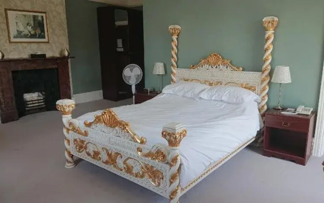 Broom Hall Country Hotel