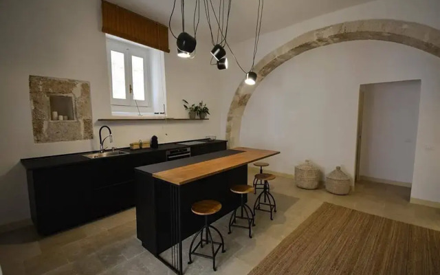 Luxury Apartment in Historic Ortigia, Syracuse