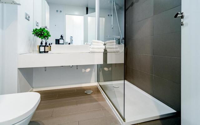 LM4.1B- Modern & Spacious family apartment