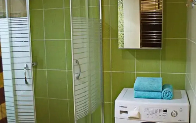 PaulMarie Apartments on Prs. Stroiteley