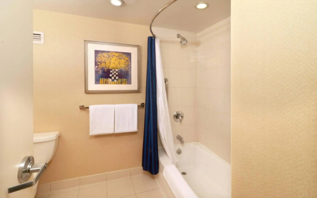 Courtyard Monterrey San Jeronimo/Valle