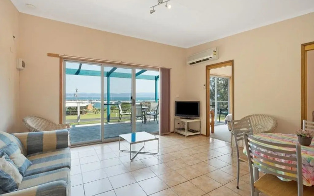 Quarantine Bay Beach Cottages