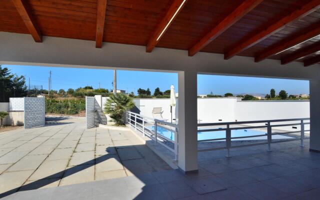 Al062 Villa Bianca 10 Posti con Piscina Privata e