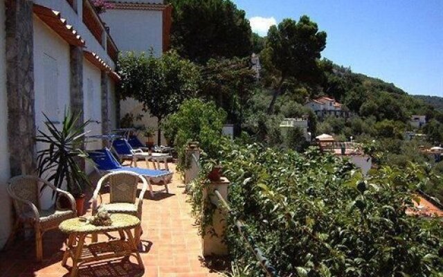 Sorrento Holidays (V425)