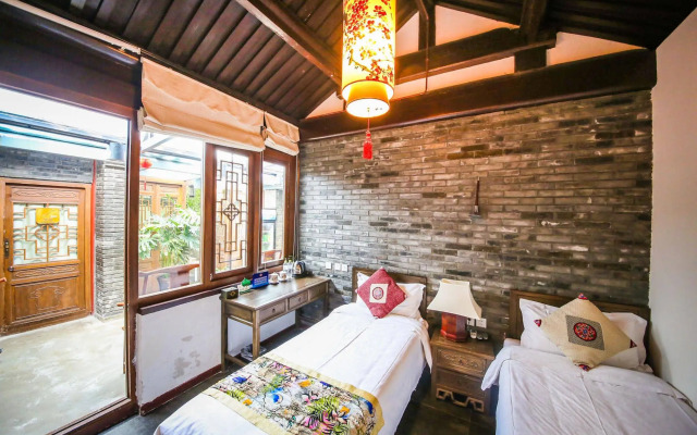 Old Beijing Square Hotel