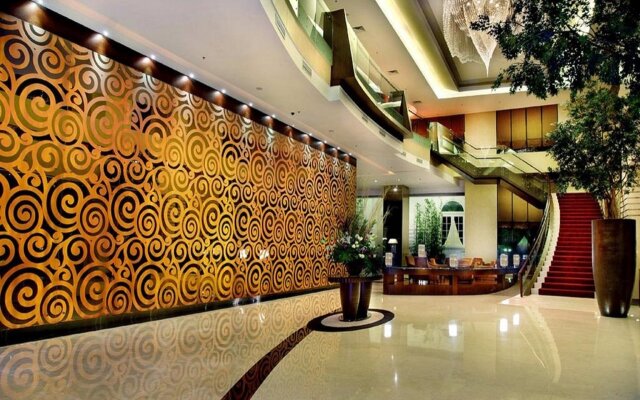 Grand Cityhall Hotel Medan