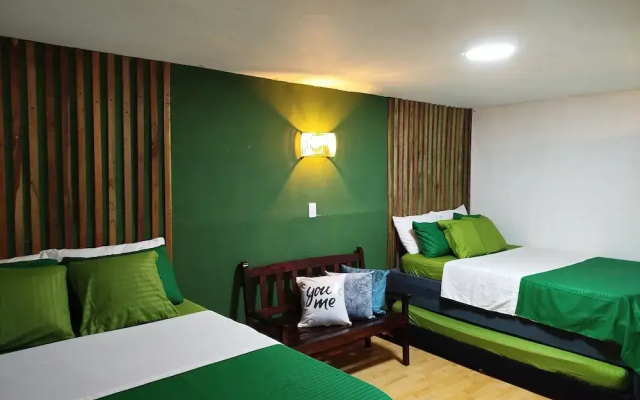 Room-hb5 Family Room With Private Bathro - Guesthouse in Cartagena - Photo 3