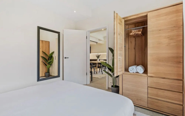 Clausen Hideaway Modern Apartment ID211