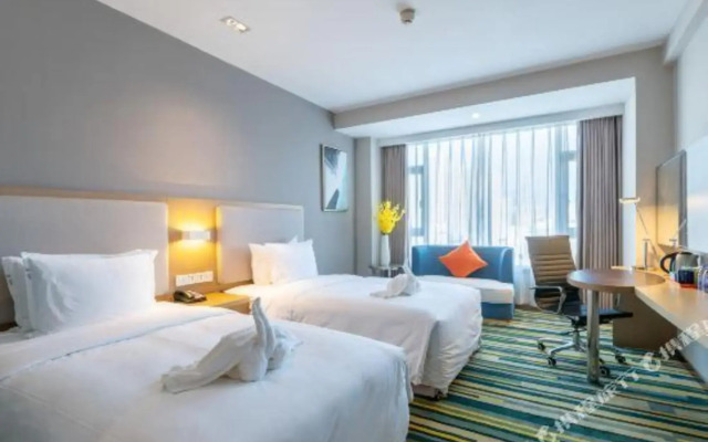 Fude International Hotel