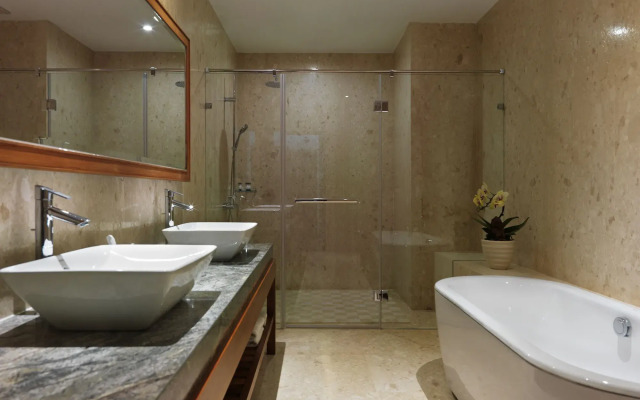 Yusense Hotel