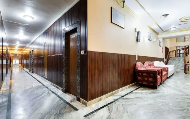 OYO 603 Hotel Opera