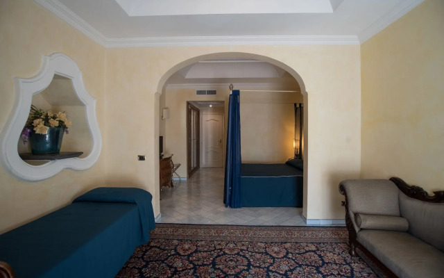 Posa Posa Hotel