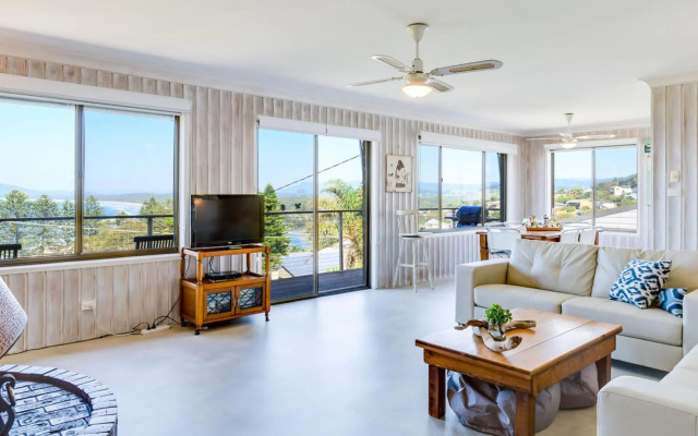 OSPREY Gerroa 4pm check out Sundays