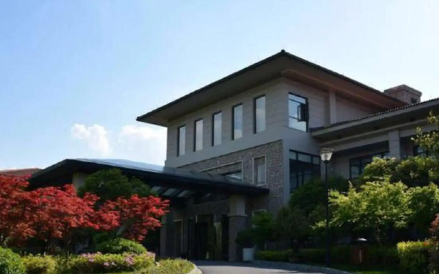 Weisheng Xiangyi Hotel (Xiangyi Building)