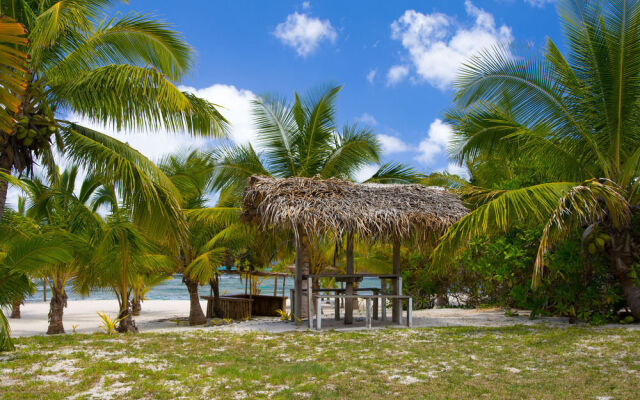 White Sands Beach Resort Tonga