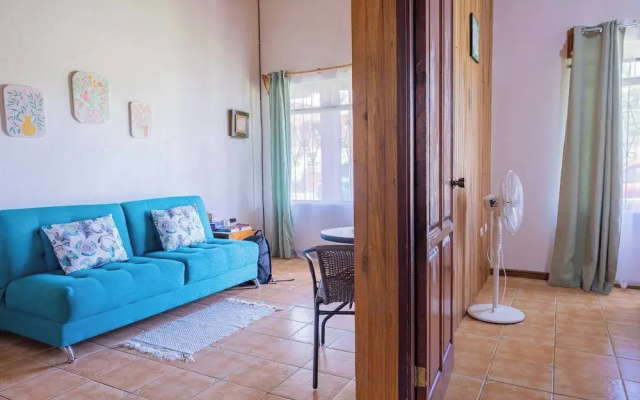 Cozy & Beautiful Casa Aire, Near Lake Park & Town