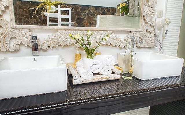 White Star Villa