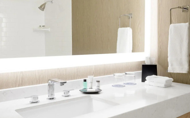 Sheraton Cerritos Hotel