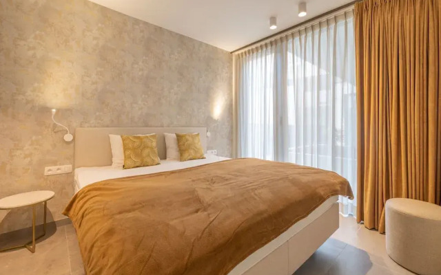 Apartment in Nieuwpoort With Balcony